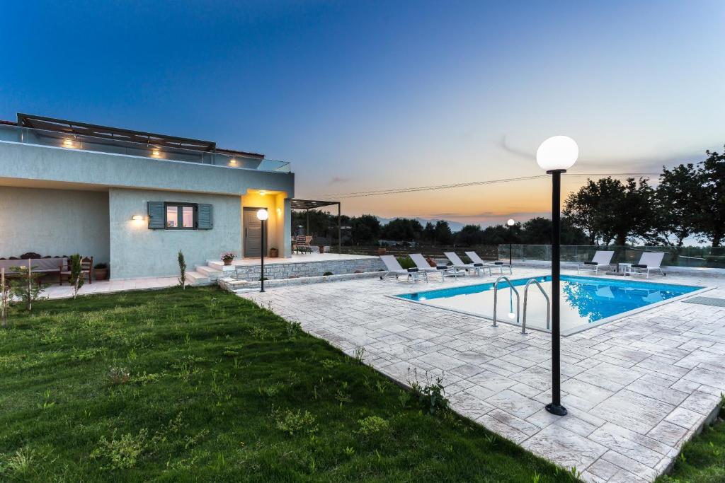 Iokasti Villa photo 1