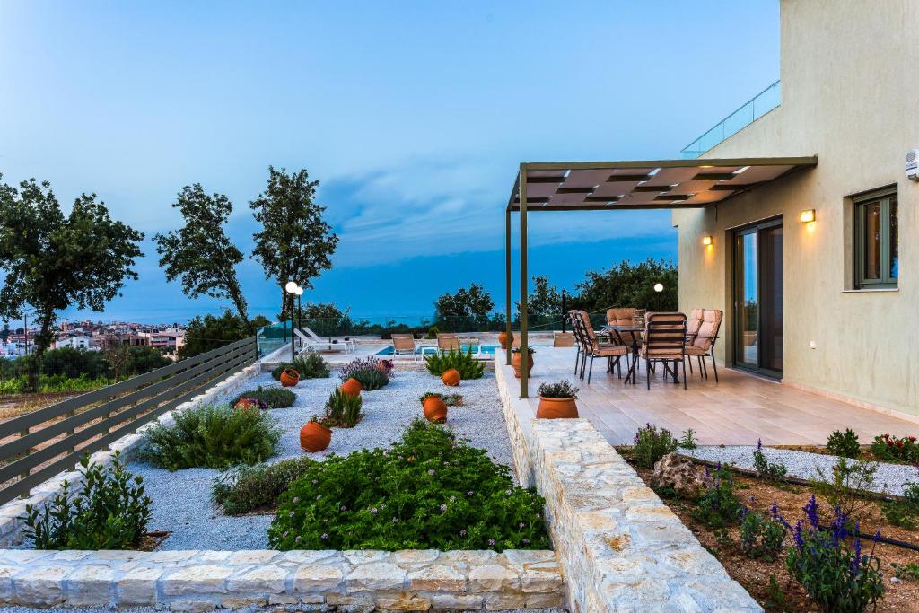 Iokasti Villa photo 3