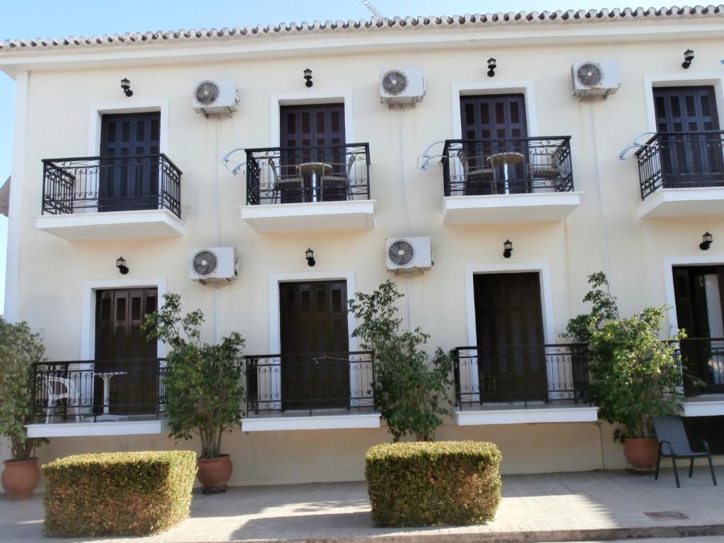 Hotel Aris photo 1