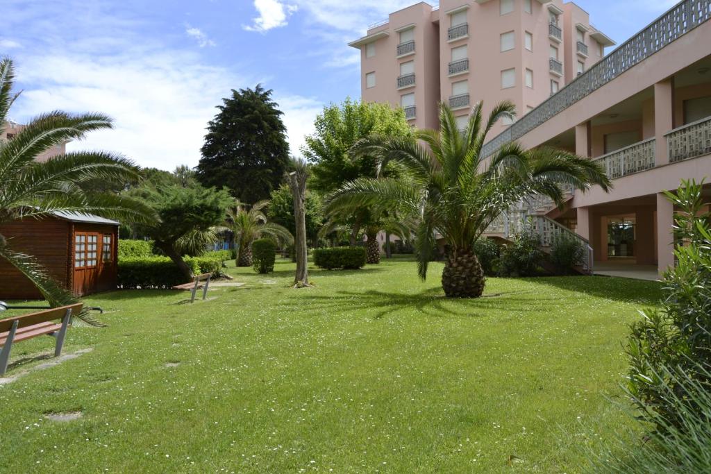 Residence Conero P. T. blocco E photo 1