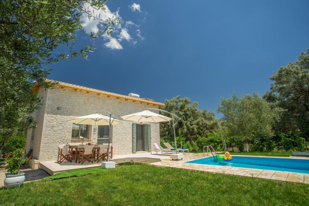 Alexandros Stone House photo 4