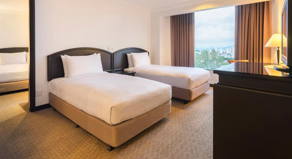 Семейный (Семейный номер), Bayview Hotel Georgetown Penang