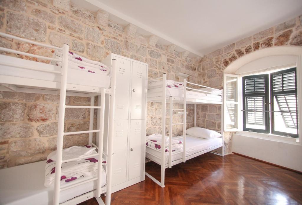 Hostel Angelina Old Town photo 2