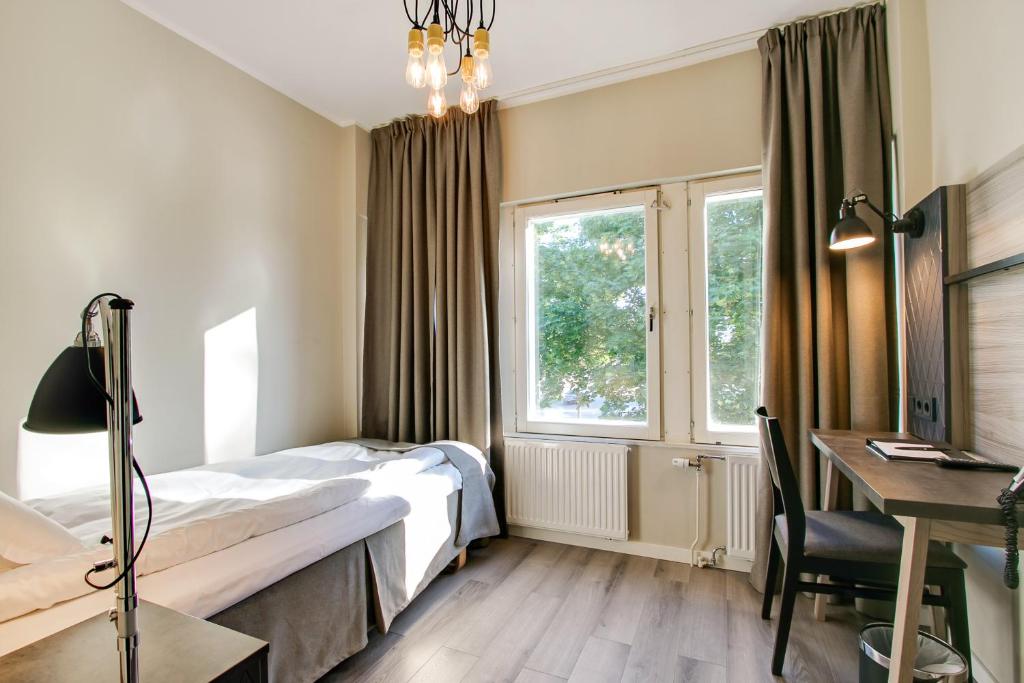 Одноместный (Небольшой одноместный номер), First Hotel Brommaplan