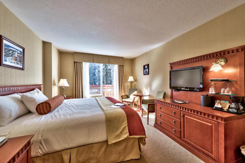 Sun Peaks Lodge photo 3