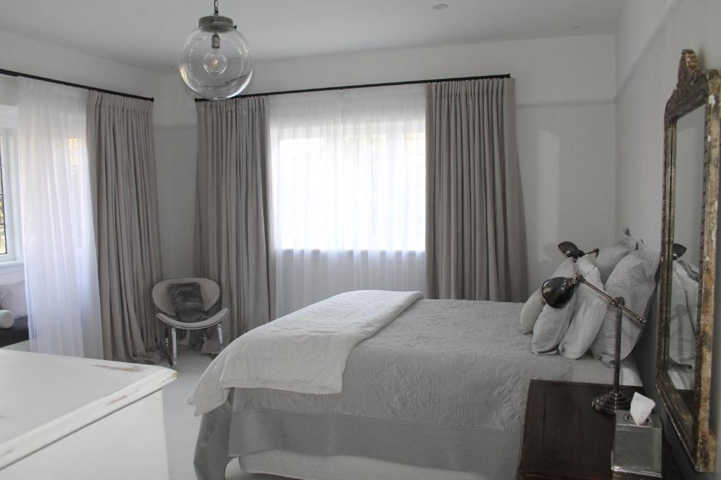 Beautiful Bungalow CBD photo 2