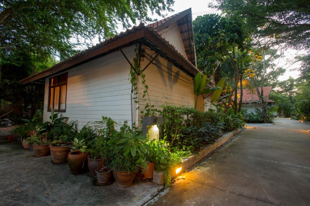 Сьюит (Семейный люкс), Inrawadee Resort
