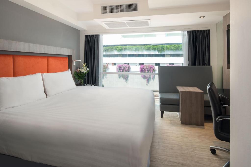 Двухместный (Улучшенный двухместный номер с 1 кроватью), Grand 5 Hotel & Plaza Sukhumvit Bangkok