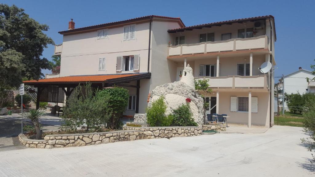 Apartments Ribica