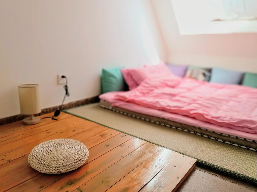 Двухместный (Небольшой двухместный номер с 1 кроватью), Loving Chengdu Youth Hostel