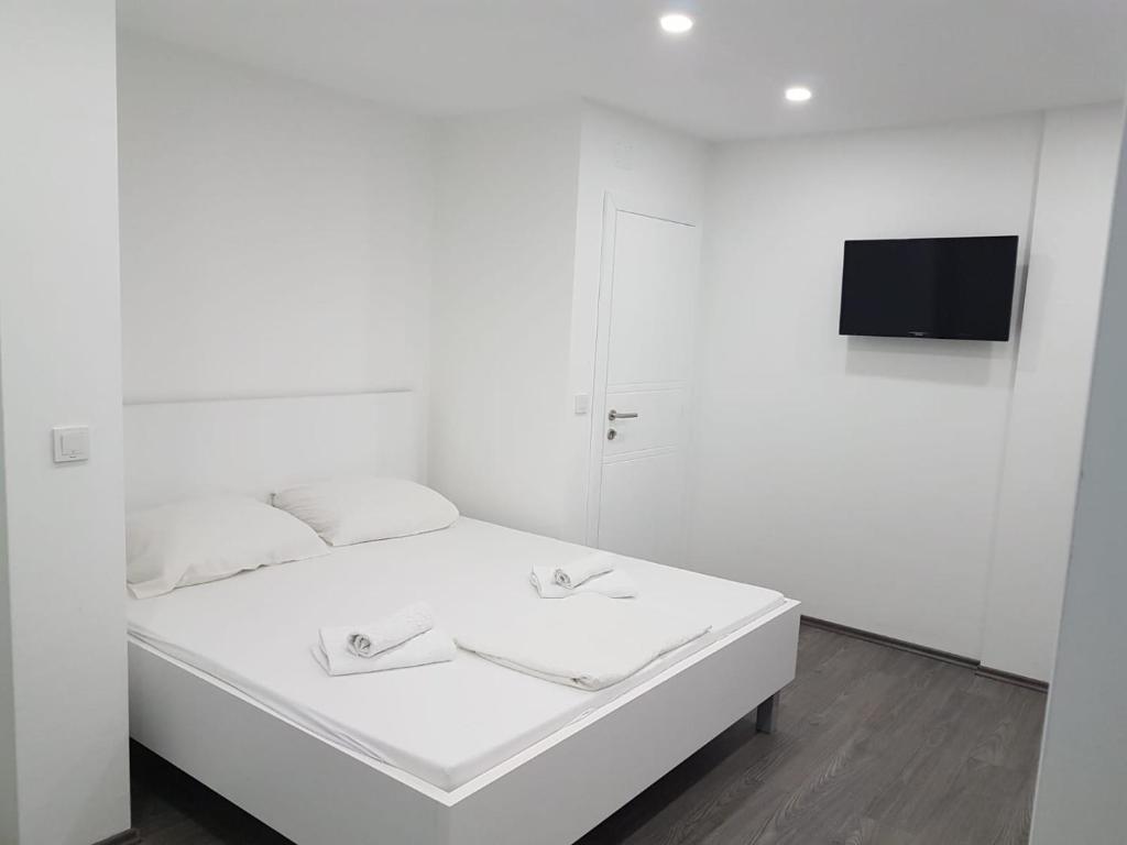 Apartments Vinko photo 3