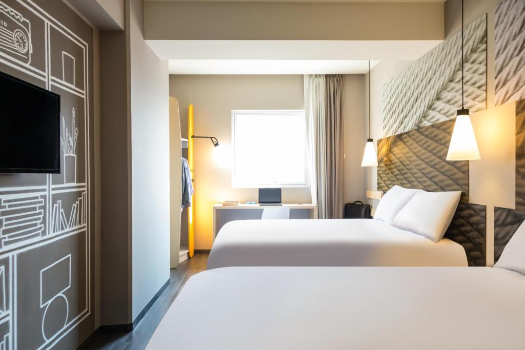 Трехместный (Двухместный номер с 2 двуспальными кроватями), Ibis Mexico Tlalnepantla