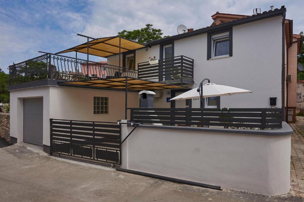 House Doris