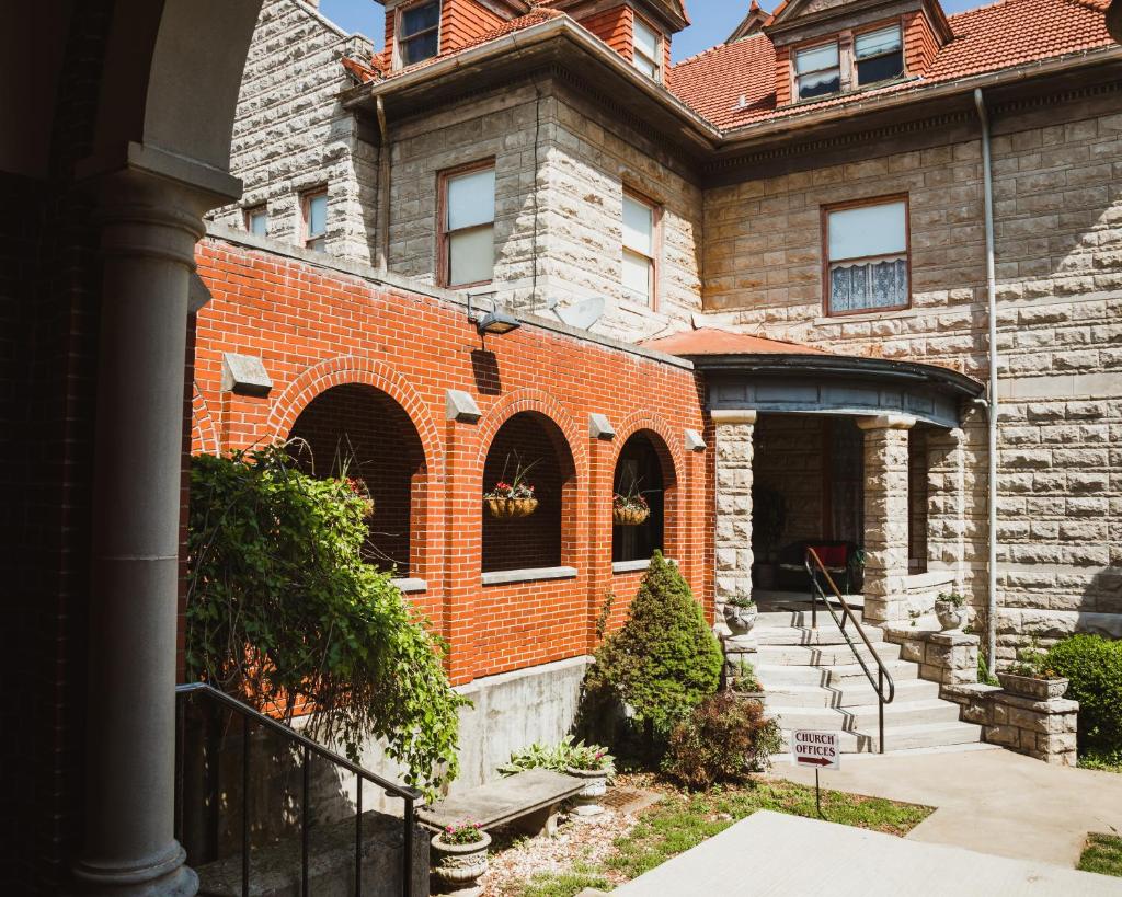 The Mansion at Elfindale photo 4
