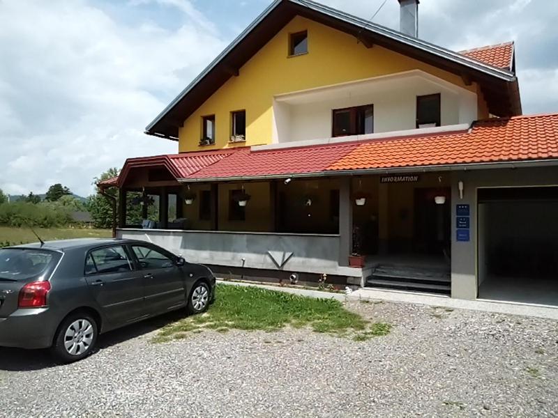 Apartments & Rooms Ramljak photo 1