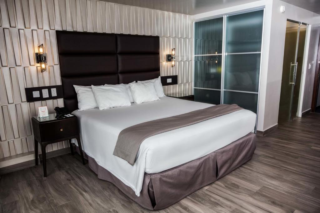 Plaza Paitilla Inn photo 4