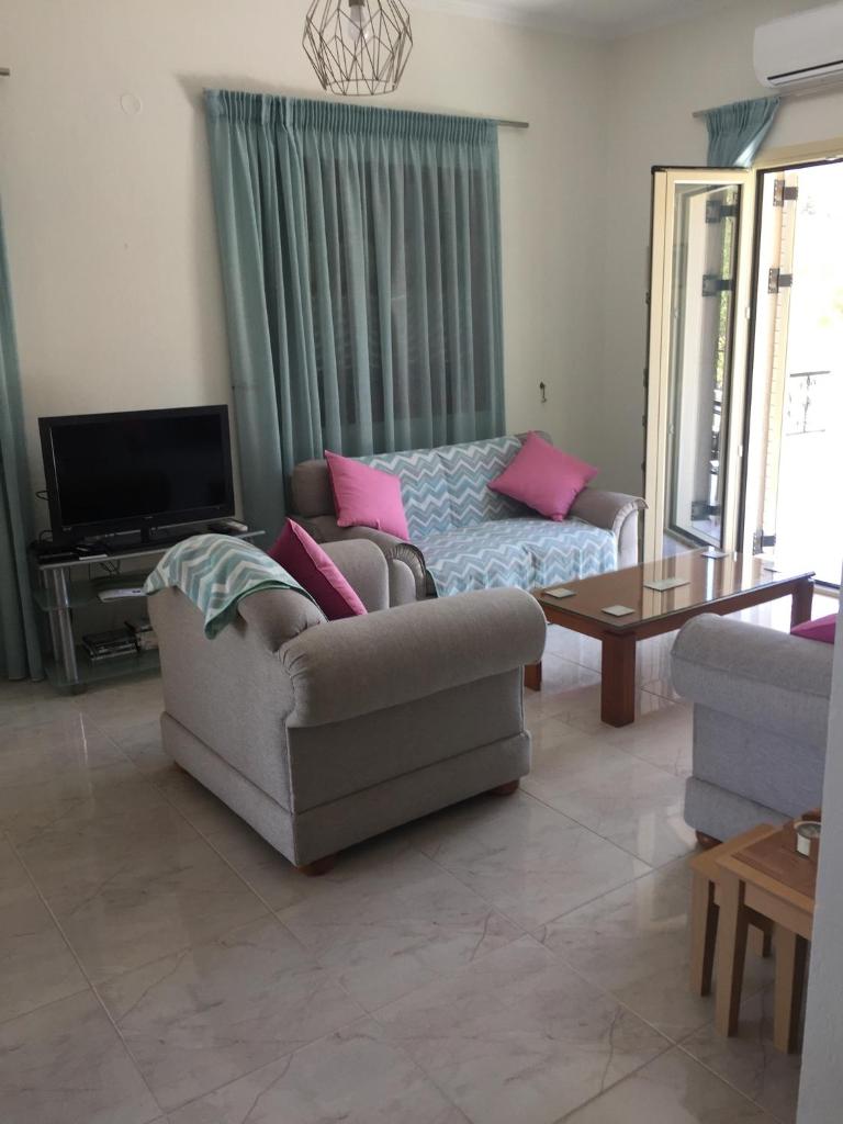 Janet's Apartments Elounda photo 2