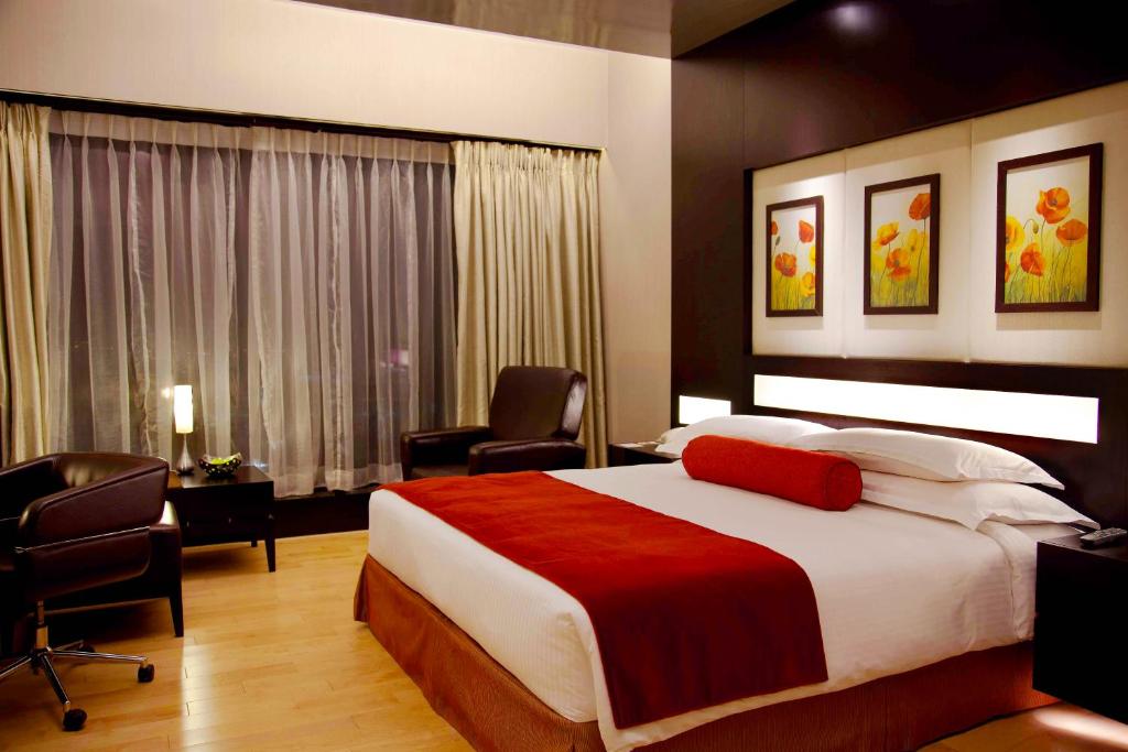 Двухместный (Superior King Room with 24 Hours Check-in & Check-out), The Oterra