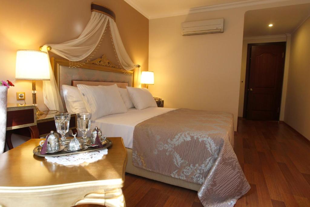 Saint John Hotel photo 4