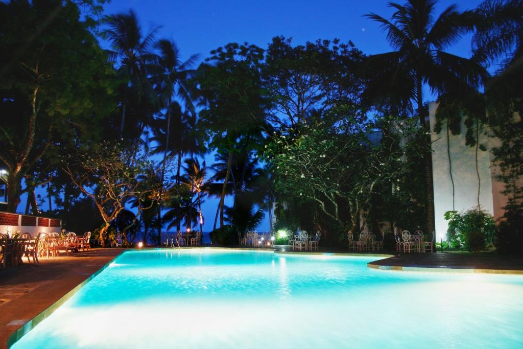 Plaza Beach Hotel photo 1