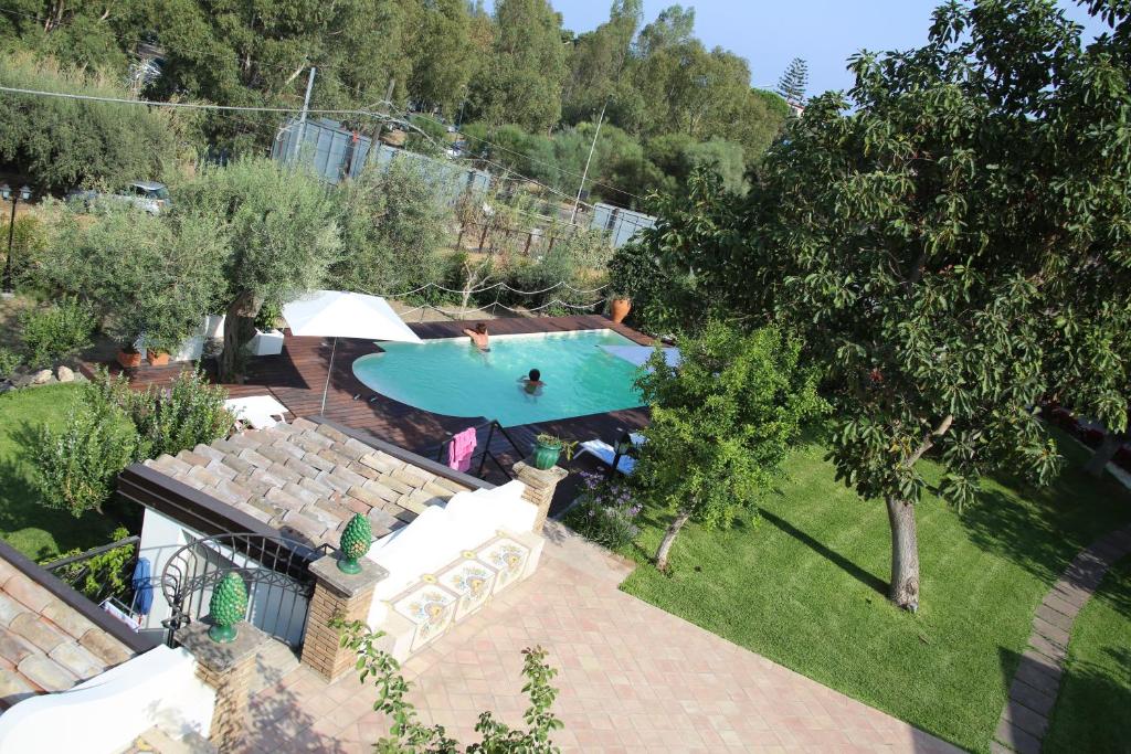 Avocado B&B Beyond photo 1