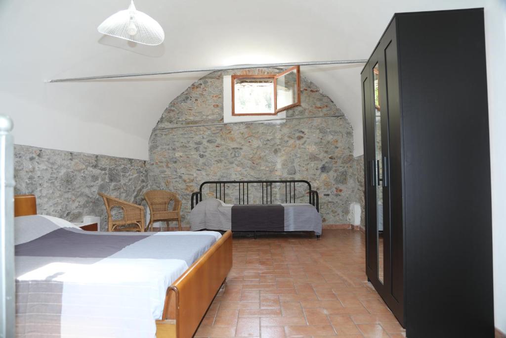 Cozy villa with garden photo 1