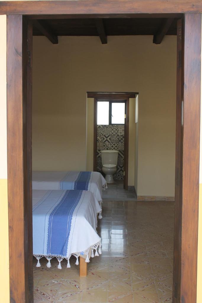 De las Flores Hotel photo 3