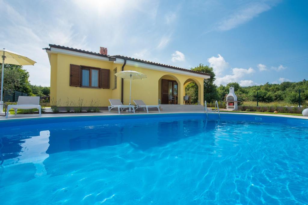 Villa Carmela photo 1