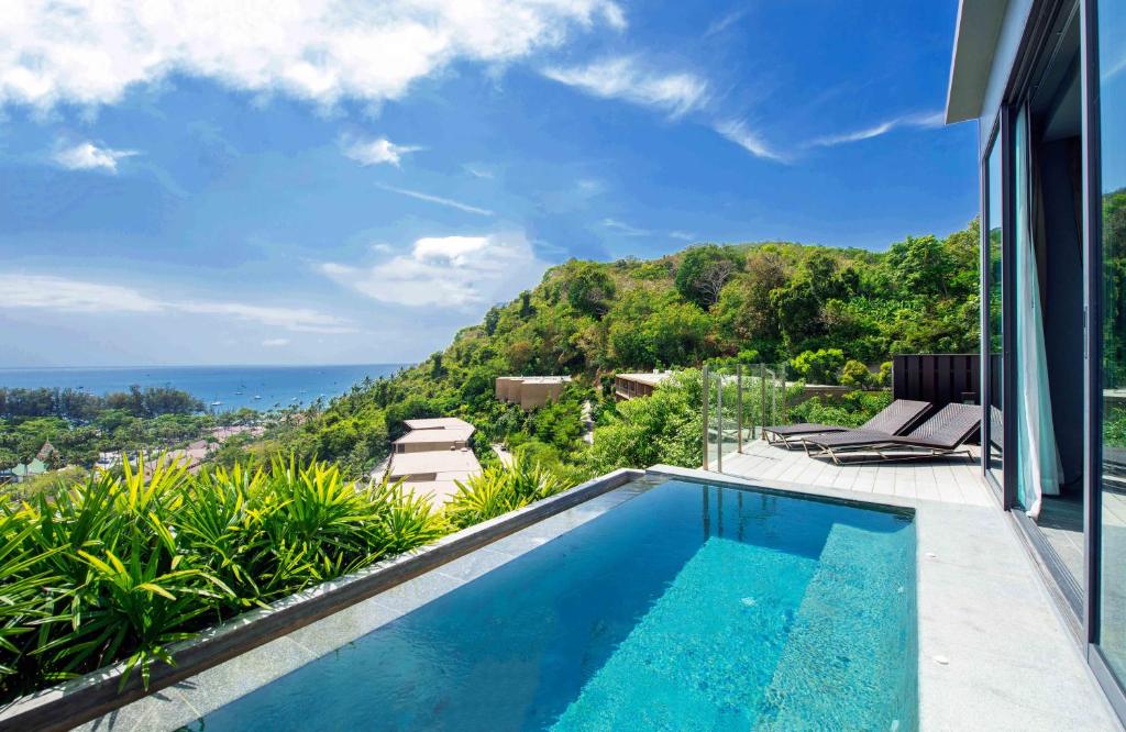 Вилла (Вилла с бассейном с видом на океан), Курортный отель Sunsuri Phuket