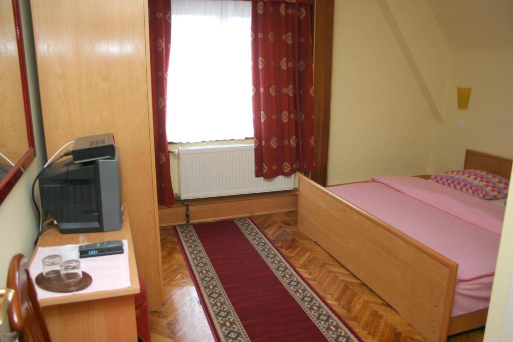 Guest House Prepelica photo 1