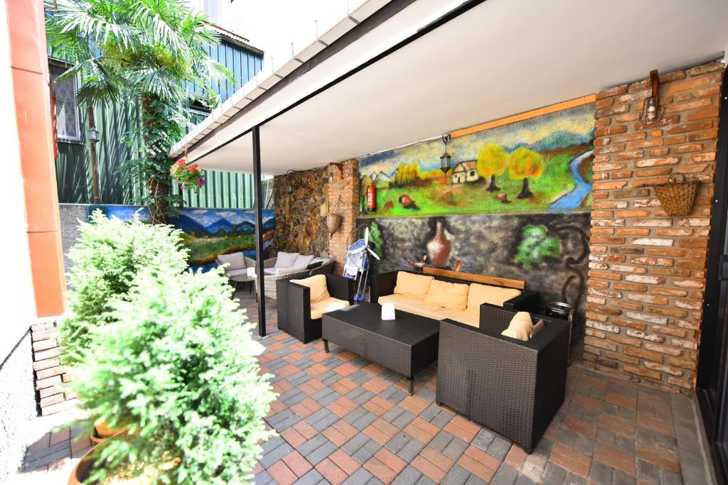 Hotel Phaliashvili photo 1