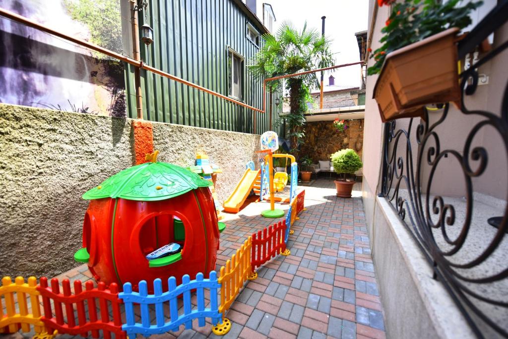 Hotel Phaliashvili photo 3