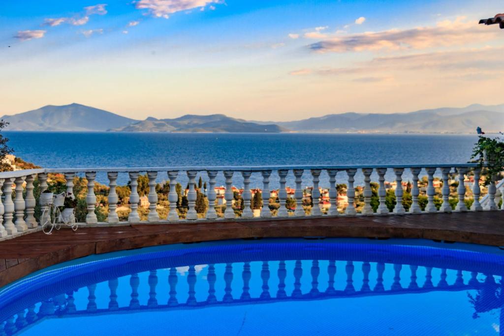 Eva's Luxury Villa photo 2