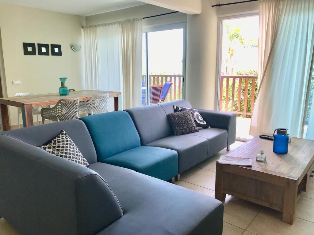 Palapa Beach Resort Curacao photo 4