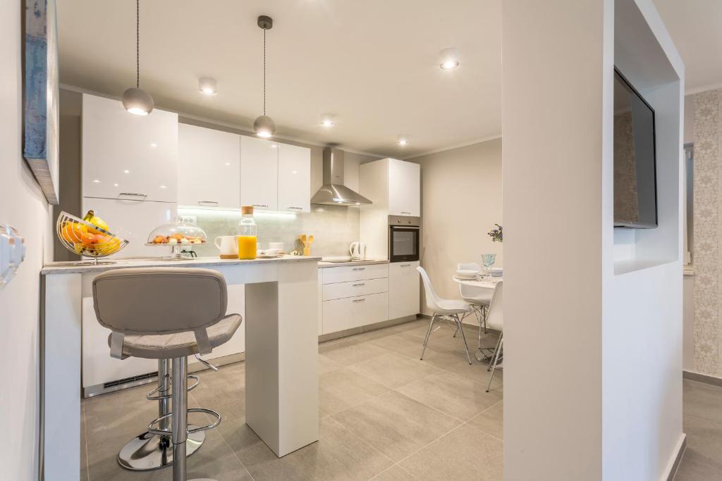 Luxury Apartment Beyond photo 2
