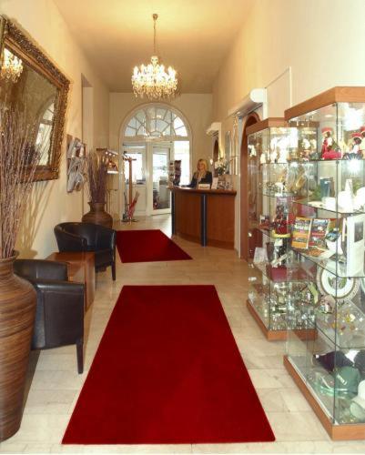 Hotel Schweizer Hof - Superior photo 2