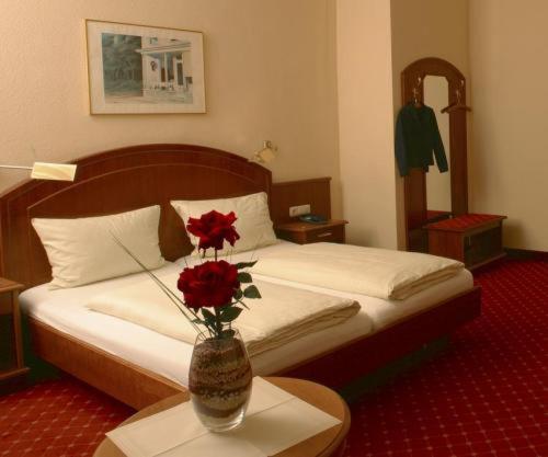 Hotel Schweizer Hof - Superior photo 3