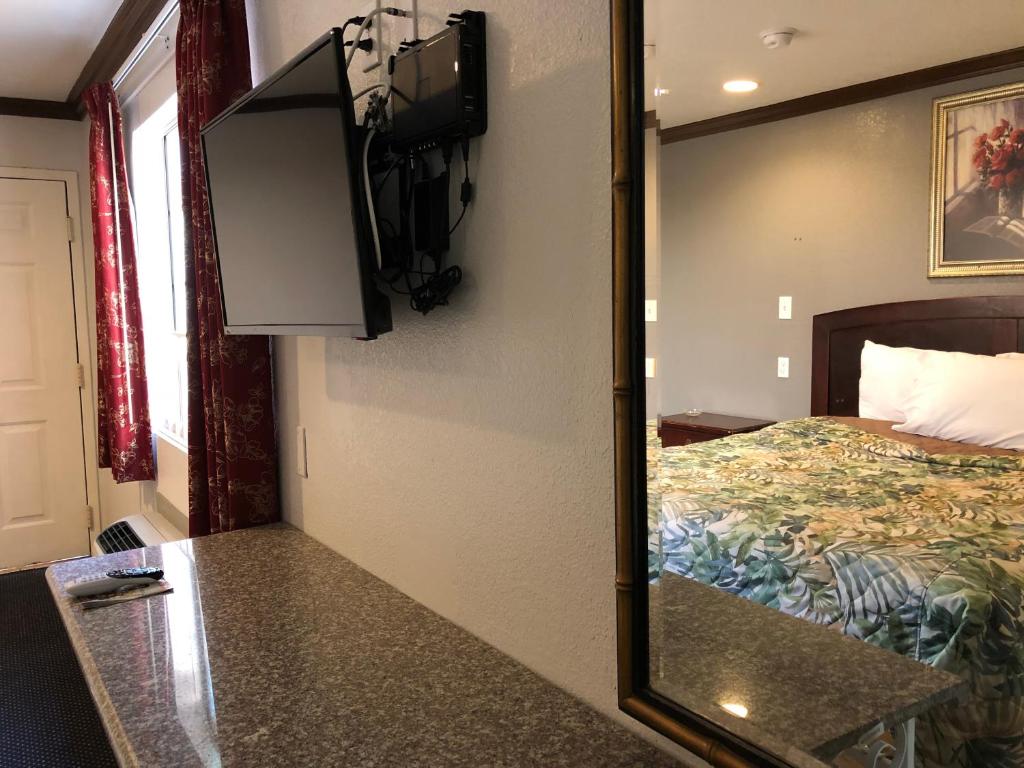 Двухместный (Номер с кроватью размера «king-size»), Starlight Inn Valley Boulevard