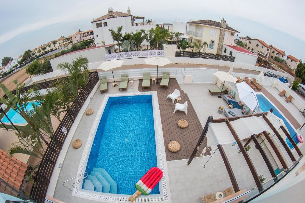 Villa Elena photo 2