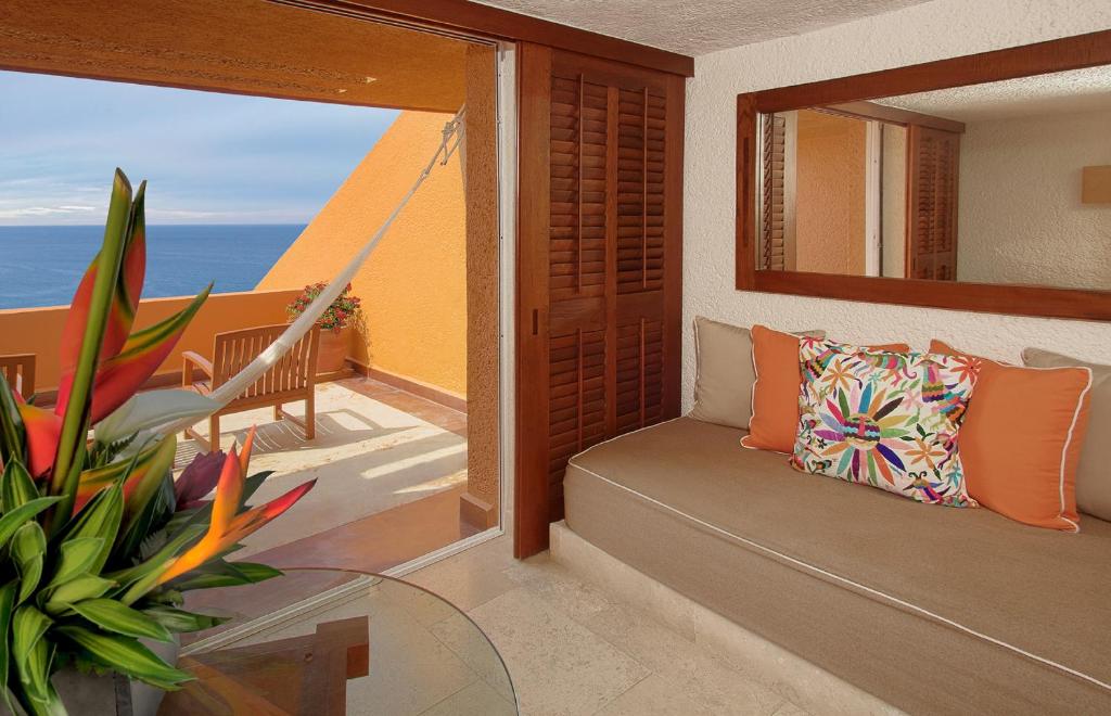Las Brisas Ixtapa photo 2