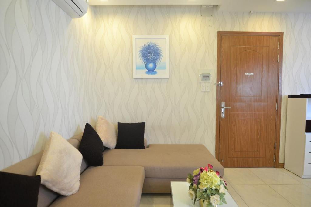 Апартаменты (Роскошные апартаменты с балконом и видом на город), Nha Trang Beach Apartments