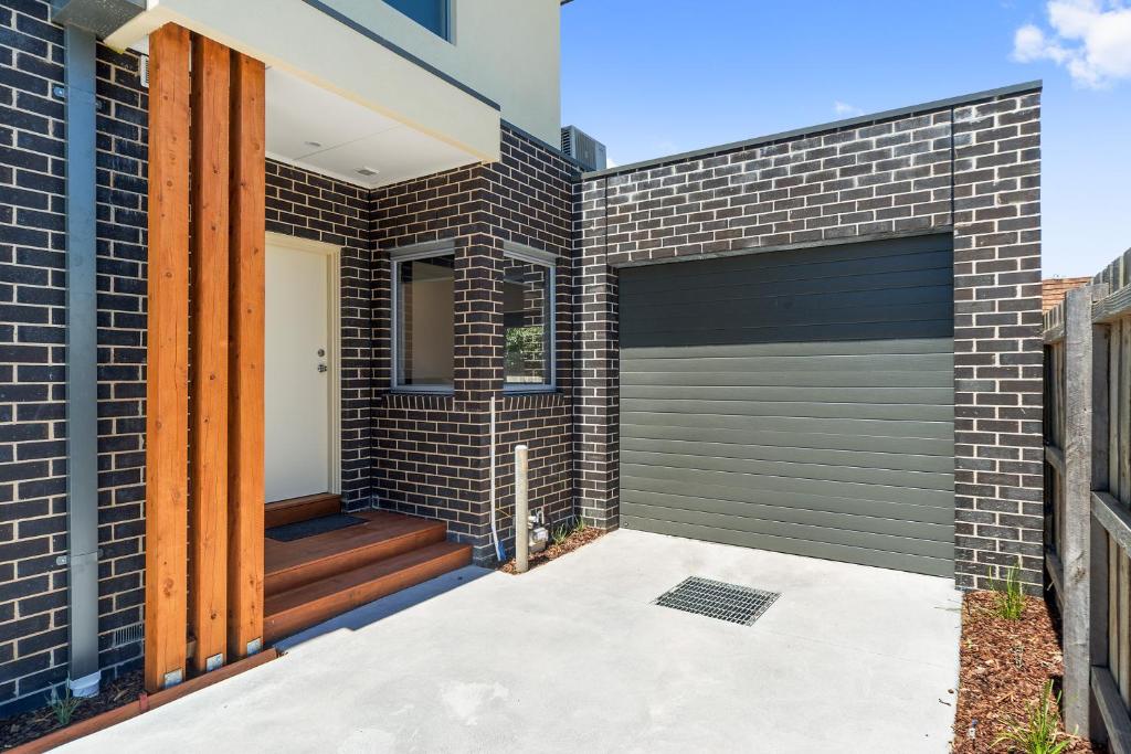 Rosewater Townhouses Dromana photo 3
