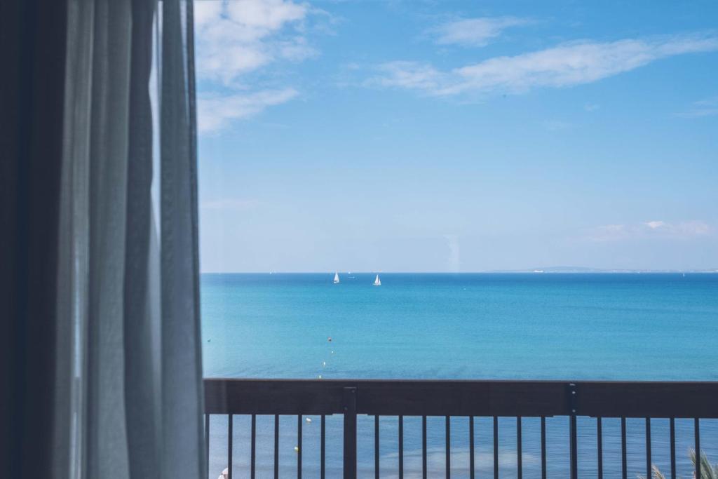 AYA Seahotel - Adults Only photo 3