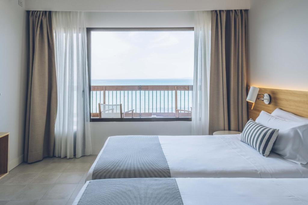 AYA Seahotel - Adults Only photo 2