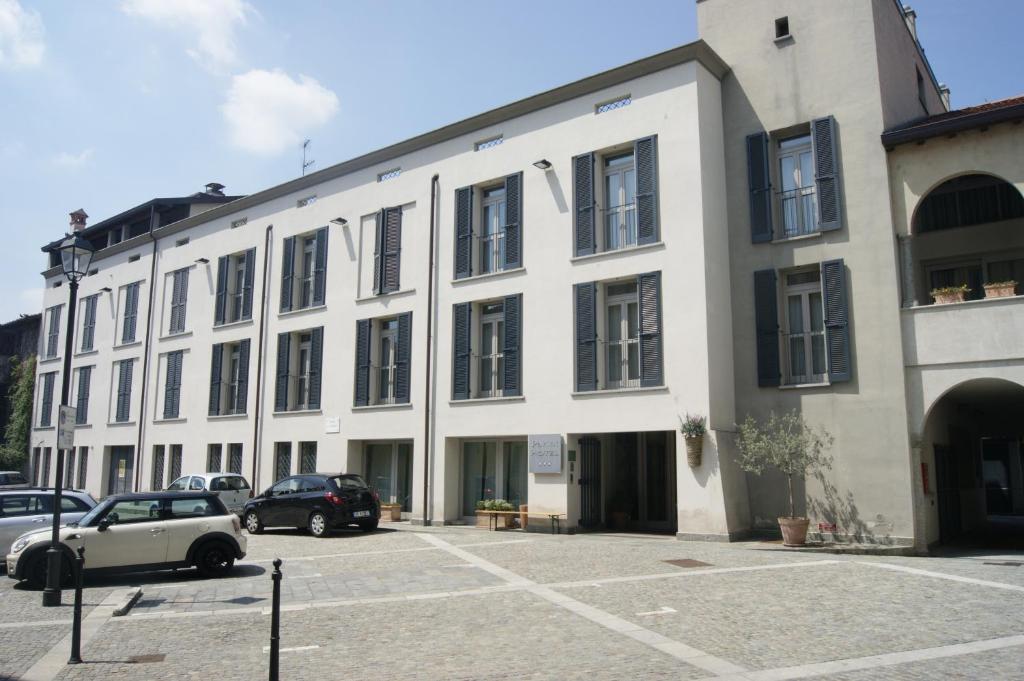 Parini Hotel photo 2