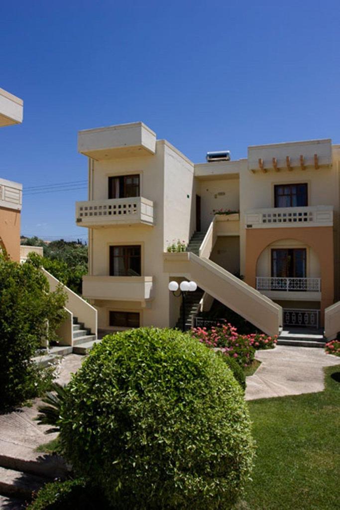 Olga Suites photo 3