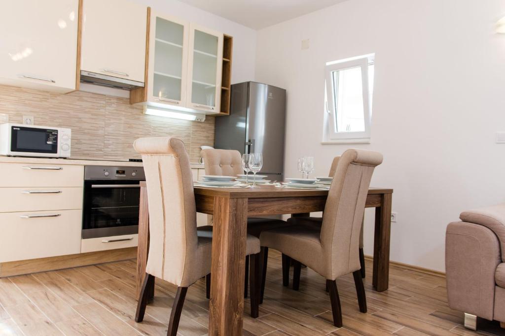 Apartman Kuzmanic photo 2