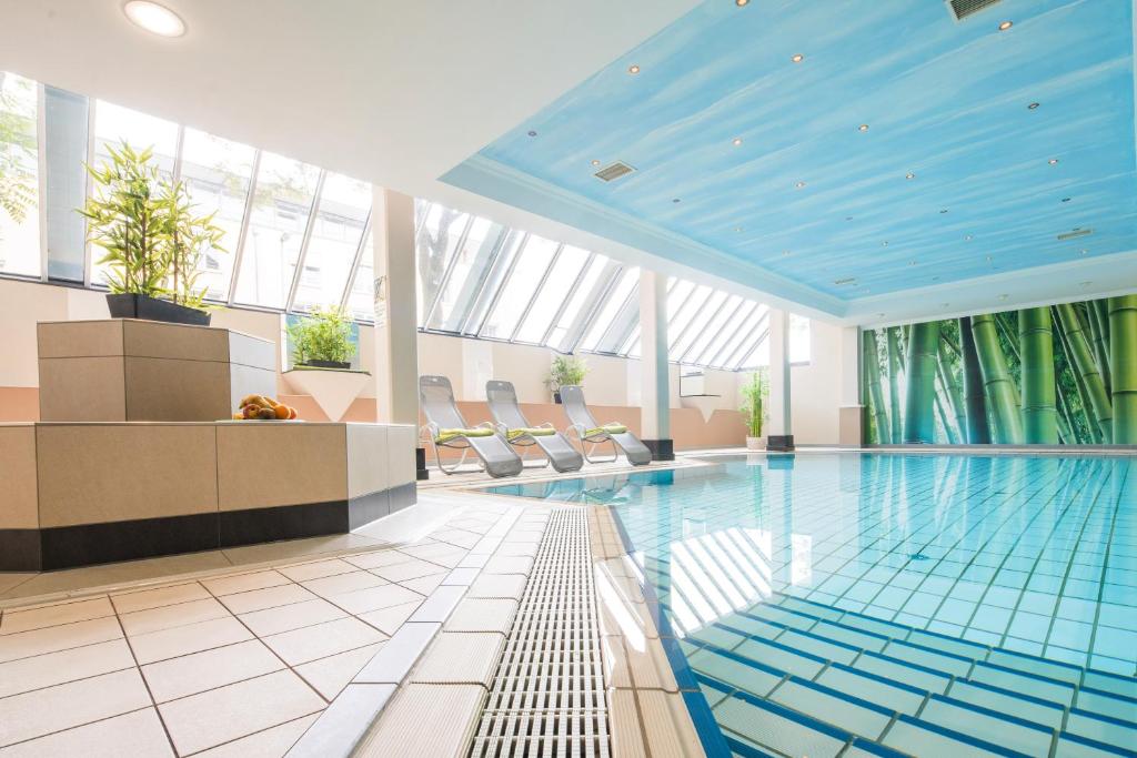 Best Western Plus Hotel Am Schlossberg - Tap to explore photos