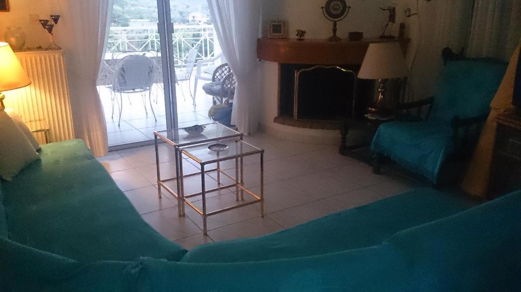 ELENI'S VILLAGE RELAXATION HOME photo 4