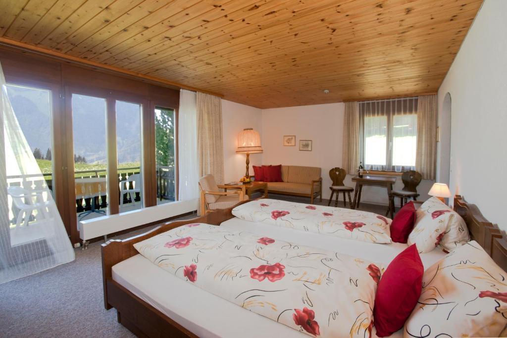 Hotel Arvenbüel photo 3